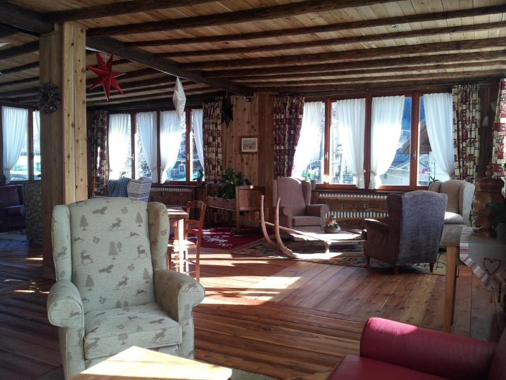 La Torretta Hotel Challand-Saint-Anselme エクステリア 写真