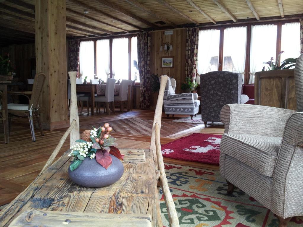 La Torretta Hotel Challand-Saint-Anselme エクステリア 写真