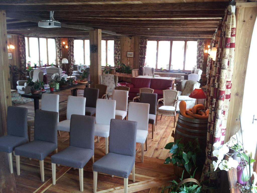 La Torretta Hotel Challand-Saint-Anselme エクステリア 写真