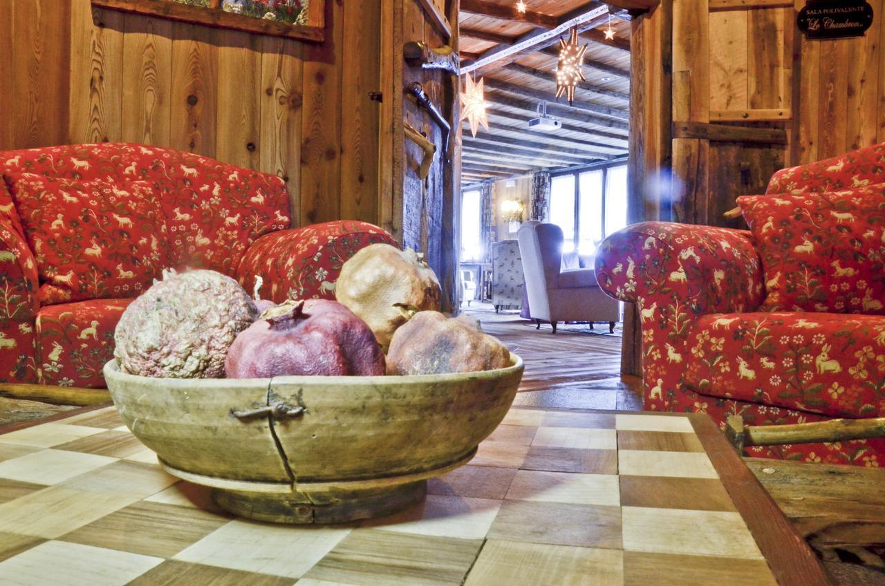 La Torretta Hotel Challand-Saint-Anselme エクステリア 写真